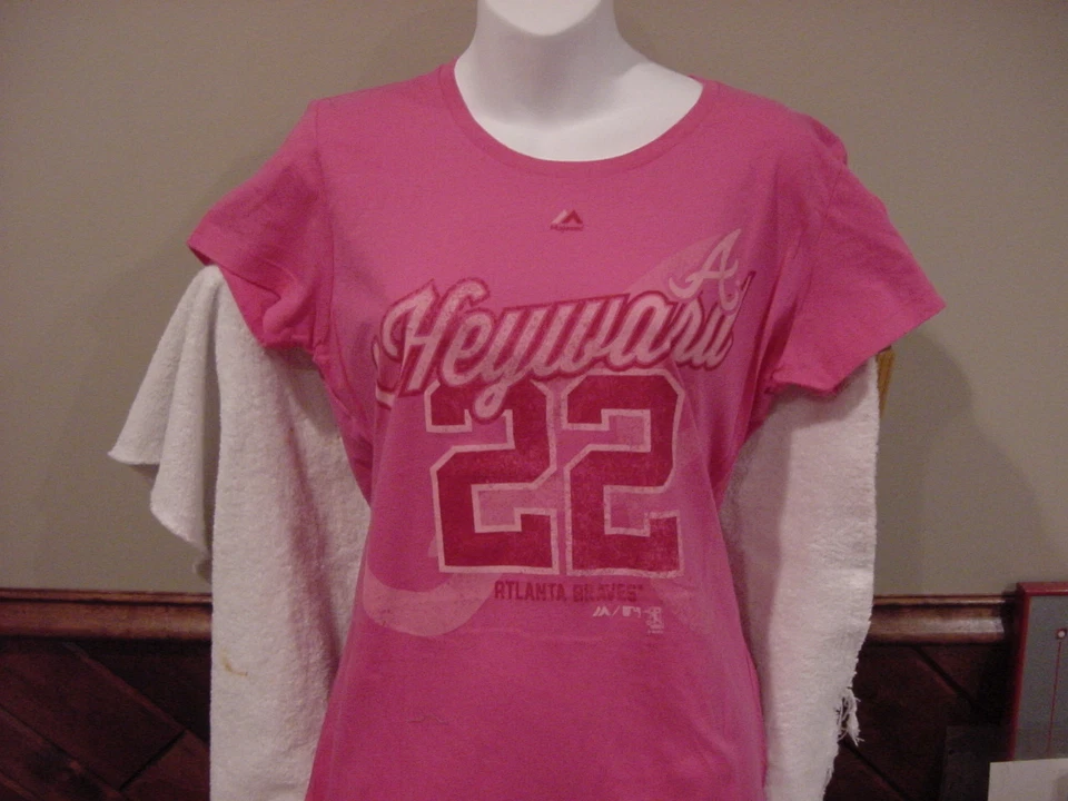 LINDA camiseta jersey majestuosa rosa Md de los Atlanta Braves Jason Heyward para mujer, ¡NUEVA!! Foto 1 de 1