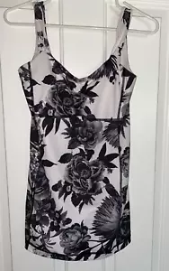 LULULEMON Aria Tank II Bloom Black White Built in Bra Women's Size 6 - Picture 1 of 4