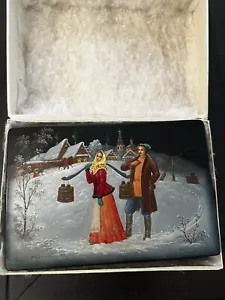LARGE FEDOSKINO USSR 1977 HAND PAINTED LAQUER BOX ARTIST SIGNED - Picture 1 of 9