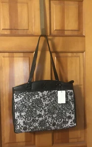Patricia Nash Poppy LeatherChantilly Lace Top-Zip Tote $250 RET NEW - Picture 1 of 9