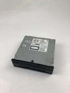 FR1633 VW Navigation Control Unit 5G0035824 - Picture 1 of 4