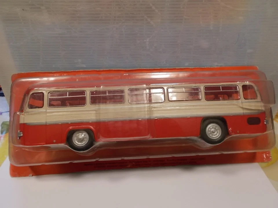 hachette sc1/43 autobus chausson ang - Immagine 1 di 1