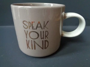 STARBUCKS Taupe Tasse SPEAK YOUR KIND 2017 mit Goldschriftzug!  12 oz. - Bild 1 von 6