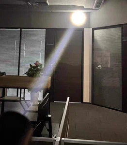 Laser  white light 3.5W handheld Electric illumination distance 1.5km - Picture 1 of 5