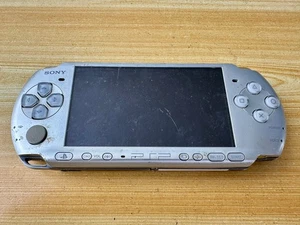 Sony Playstation PSP 3001 Metal Silver Handheld System Console - Parts or Repair - Picture 1 of 5