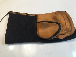 Very Rare Vintage Hockey Goalie Blocker/ Glove - 1950s/60s - Picture 1 of 14