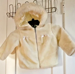Fun Fur by SKYLINE White Faux Fur Coat Satin Lining Zipper Hood Girls 4T - Picture 1 of 10