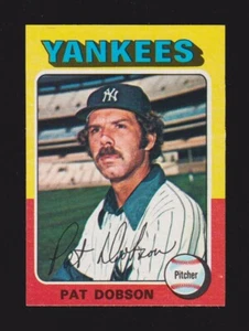 1975 TOPPS MINI #44 Pat Dobson NEW YORK YANKEES EX-MINT+ B - Picture 1 of 2
