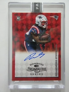 2021 Panini Instant NFL Donruss Signature Rhamondre Stevenson Rookie RC Auto SSP - Picture 1 of 5
