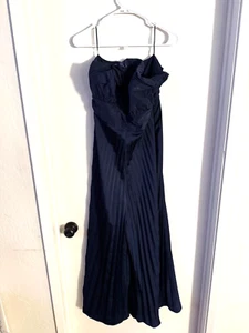 Women "One 33 Social" navy strapless pleated jumpsuit. Size 10. Prev. Owned - Picture 1 of 2