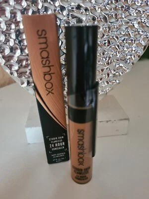 Smashbox 24 Hour Concealer Medium Dark Warm - Bild 1 von 4