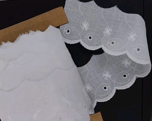 2" flache weiße Baumwolle überbackene Ösen (10 Yards) Design #2 - Bild 1 von 6