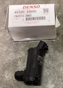 02 03 LEXUS ES300 WINDSHIELD WASHER PUMP MOTOR GENUINE OEM NEW - Picture 1 of 1