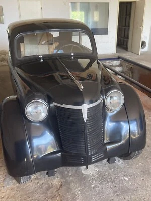 Oldtimer Opel Kadett mit diversen Ersatzteilen - Bild 1 von 4