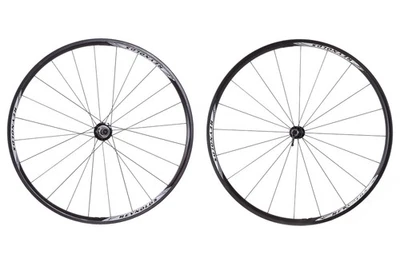 Juego de ruedas tubulares de carbono Reynolds Cirro SV 700C Road White Industries LTA HG usadas Foto 1 de 4