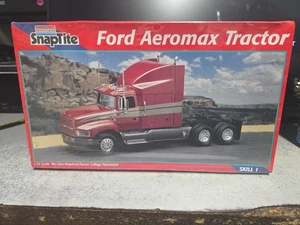 Monogram SnapTite Ford Aeromax Traktor Modellbausatz Maßstab 1:32 #1216 - NEU versiegelt - Bild 1 von 5