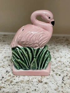 Vintage Pink Flamingo Ceramic Salt Shaker Knobler Japan - Picture 1 of 5