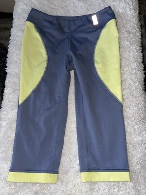 Zella Girl Talla 14 pantalones cortos de yoga grises y amarillos. Lindo, cómodo  Foto 1 de 4