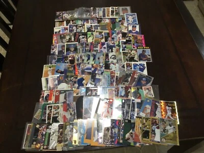 MO VAUGHN Inserto Extraño y Edición Regular Béisbol SOX ROJO TU ELIGES Foto 1 de 4