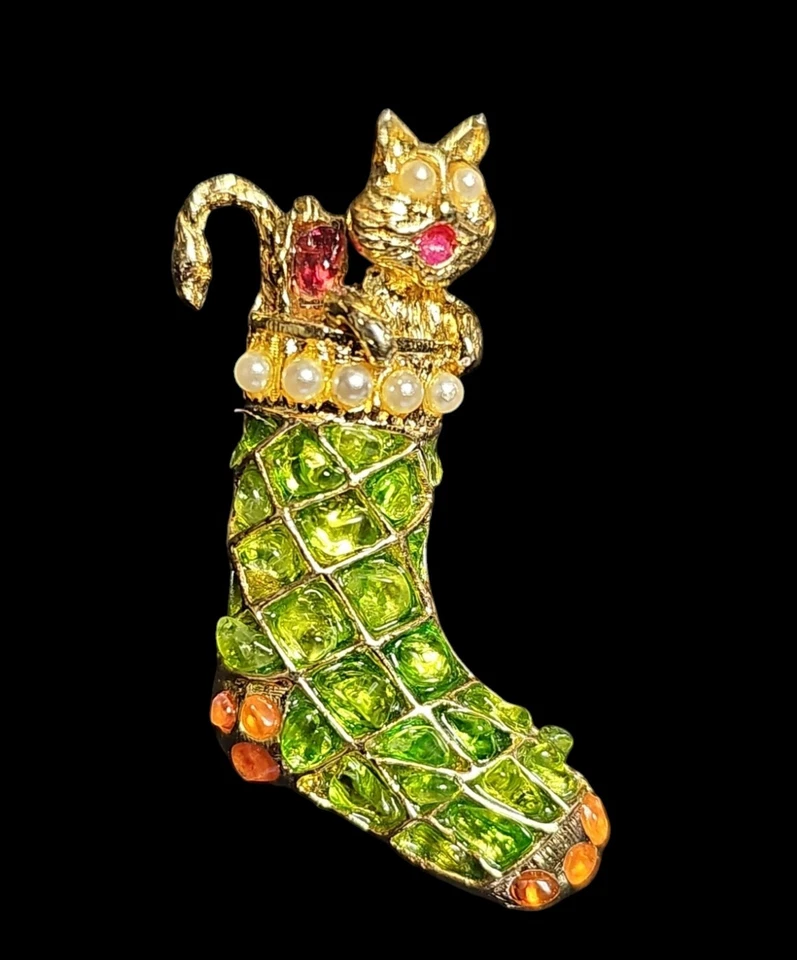 Signed SWOBODA Cat Christmas Stocking Pin Brooch Natural Peridot Ruby Gold Tone - Image 1 of 4