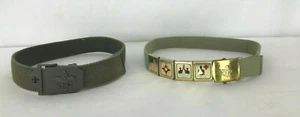 LOTTO DI 2 Cinture Boy Scout 32" S/M 1 Vintage con Distintivi di Merito e Fibbia in Ottone - Foto 1 di 7