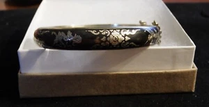 Thai Nakon Sterling Silver Thai Pattern 10 mm Bangle Bracelet 21 grams - Picture 1 of 3