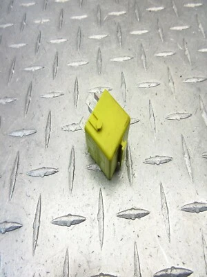 2005 05-07 BMW R1200GS R1200 OEM ELECTRICAL RELAY TESTED WORKS - Image 1 of 4