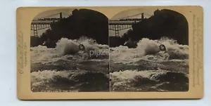 Graham In The Rapids - Over Niagara Falls In A Barrel Stereoview c1890s - Foto 1 di 1