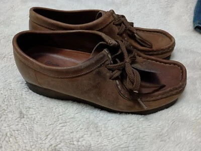 Clarks Originals Wallabee Shoes Women 6 M Brown Leather Crepe Sole Booties - Image 1 of 4