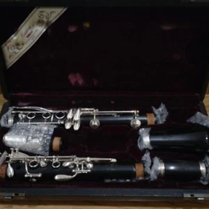 YAMAHA YCL-852 ll CS Bb Clarinet Well-maintained Used with Hard Case Mouthpiece - Picture 1 of 6