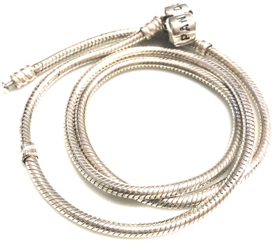 Collar de cadena de serpiente Pandora Moments cierre de barril #590703HV 42 cm/16,5" Foto 1 de 4