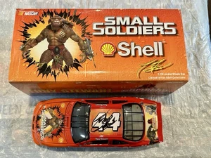 ¡¡¡COCHE NASCAR TONY STEWAART 1998 FIRMADO A MANO SHELL PEQUEÑOS SOLDADOS 1/24!!!! - Imagen 1 de 4