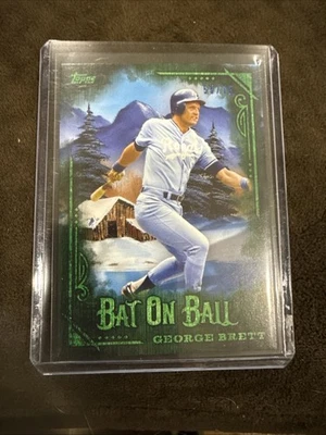Bate de béisbol George Brett 2025 Topps x Bob Ross Joy of Ball verde/75 Foto 1 de 3