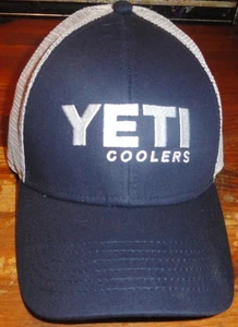 YETI COOLERS CONSTRUIDO PARA EL ADULTO SALVAJE SNAPBACK BÉISBOL CAMIONERO GORRA AZUL - Imagen 1 de 3