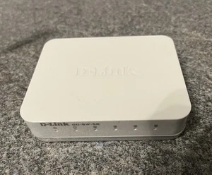Switch desktop D-Link GO-SW-5G Gigabit Easy bianco cablato 5 porte con adattatore - Foto 1 di 3