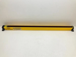 Banner SLSR30-750Q8 Light Curtain Receiver 24 VDC SLSR30750Q8 SLSR30 (TSC) - Picture 1 of 13