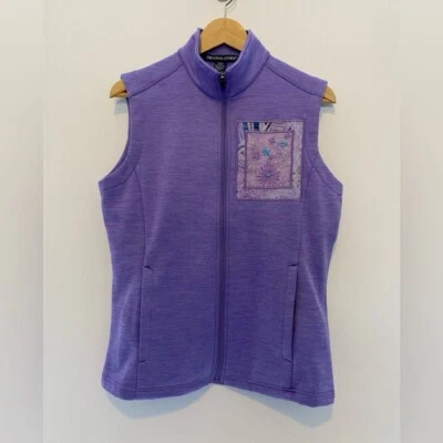 Chaleco Devon & Jones polar para damas mediano púrpura bordado floral detalles bolsillos Foto 1 de 4