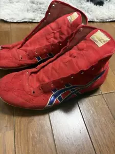 Scarpe da boxe asics Old EX-EO TWR900 wrestling rosso blu US9 (27,0 cm) usate - Foto 1 di 7