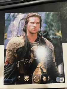 Val Kilmer SIGNED "Willow" 8x10 Photo Beckett Authenticated - Picture 1 of 3