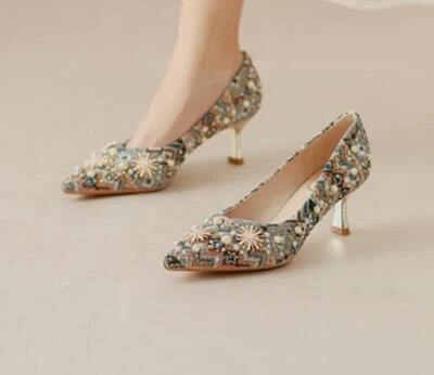 Mujeres Punta puntiaguda pedrería cuentas florales sin cordones tacones de aguja fiesta boda zapatos Foto 1 de 4