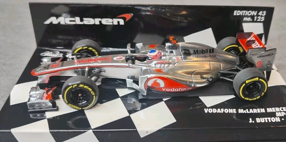 Minichamps Vodafone McLaren Mercedes MP4-27 J Button 2012 530124303 1:43 - Image 1 of 3