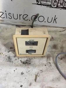 CARAVAN/MOTORHOME 12v DISTRIBUTION PANEL - Picture 1 of 2