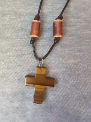 Collar Cruz Ojo de Tigre y Cuentas Cerámicas de Cuero para Hombre Foto 1 de 3