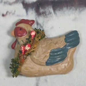 Vintage Chicken Hen Refrigerator Fridge Magnet - Picture 1 of 3