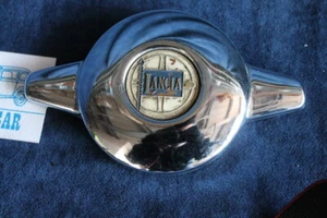 LANCIA OLDTIMER COPRIMOZZO GALLETTONE DIAM 11  NUOVO (?) VEDI DESCRIZIONE   - Foto 1 di 3