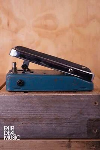Colorsound "Fuzz-Wah-Straight" - Fuzz & Wah Guitar Effects Pedal, USED - Picture 1 of 2