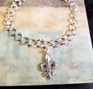 Silver Fleur-de-Lis Bracelet, Fleur de Lis Jewelry France Paris Theme Jewelry - Picture 1 of 4