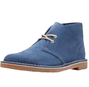 Neu Clarks Herren Wildleder Wüste Stiefel Ortholite extrem bequem Gr. 9,5 blau - Bild 1 von 6
