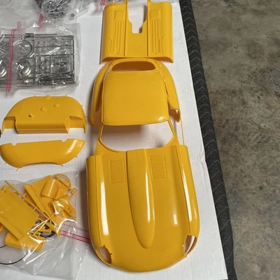 Vintage Monogram Jaguar XKE 1/8 Scale Model Car please read Description. - Image 1 of 4