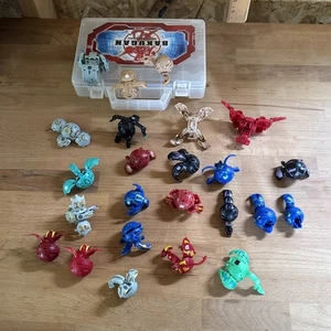 24 Bakugan Battle Brawlers , TrapAction Figure Toys With Carrying Storage Case - Picture 1 of 24